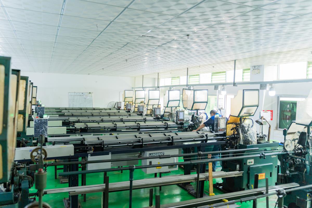 Automatic Lathing 1 Automatic Lathing 1